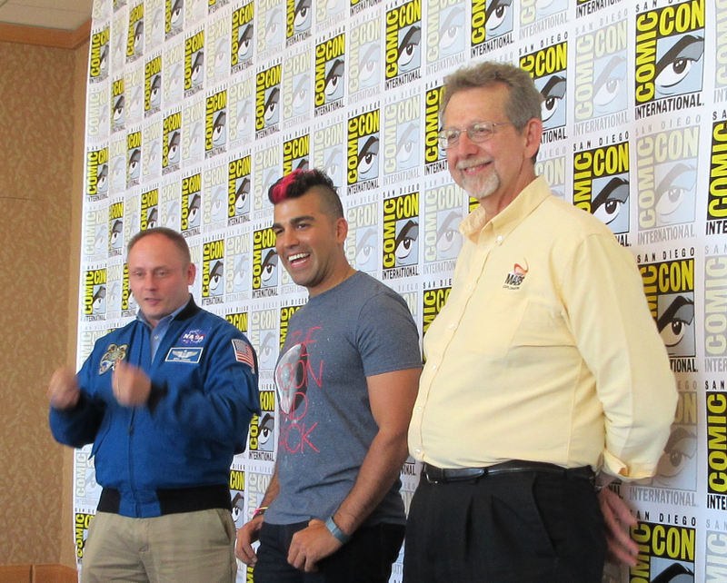 Illustration for article titled NASA Advocates for Mars Mission to a Packed Room at Comic-Con